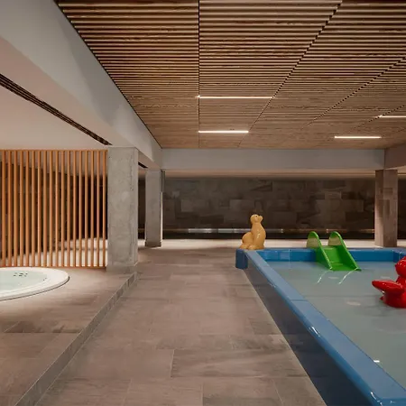 아파트 Vacationclub - Lwowska 2c 14 코워브제크